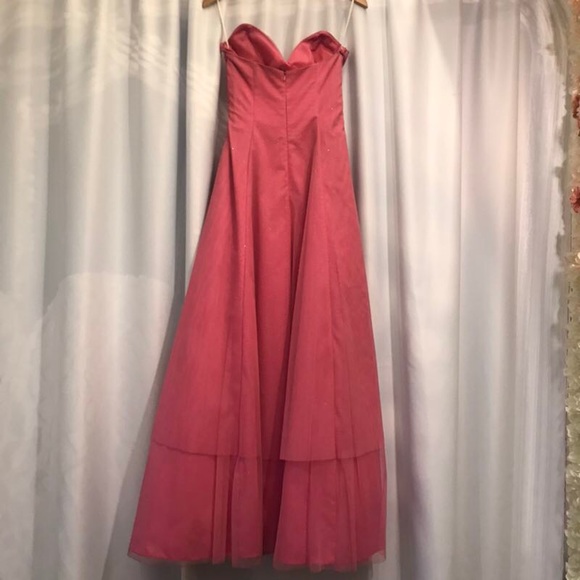 David’s Bridal A line gown - Picture 3 of 4